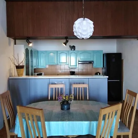 Apartman Ivan 2 *